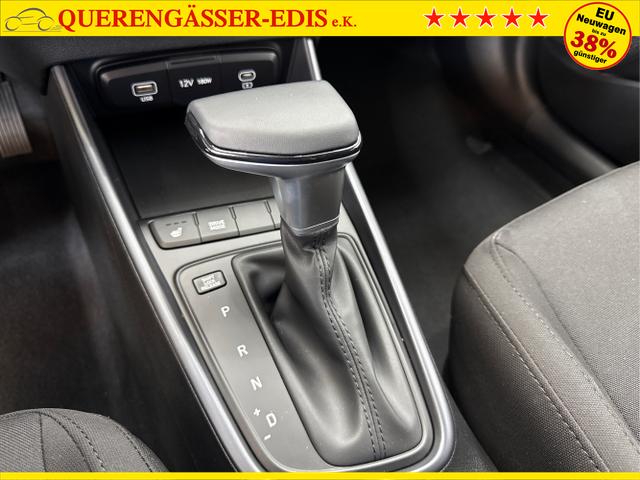 Hyundai / i20 / Weiß / / / DCT WP KLIMAAUTOMATIK NAVI RFK TEMPOMAT