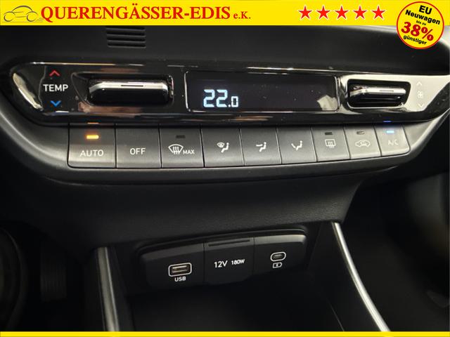 Hyundai / i20 / Weiß / / / DCT WP KLIMAAUTOMATIK NAVI RFK TEMPOMAT