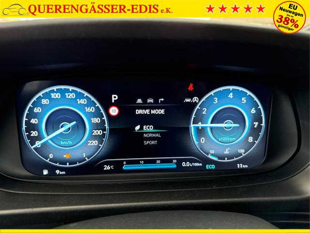 Hyundai / i20 / Weiß / / / DCT WP KLIMAAUTOMATIK NAVI RFK TEMPOMAT