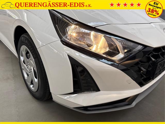 Hyundai / i20 / Weiß / / / DCT WP KLIMAAUTOMATIK NAVI RFK TEMPOMAT