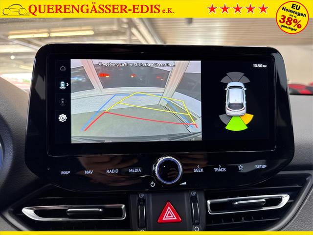 Hyundai i30 Kombi STYLE EDITION NAVI SHZ KLIMAAUTOMATIK RFK LED PDC v+h 