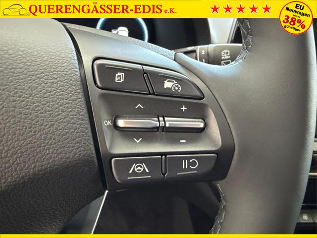 Hyundai i30 Kombi STYLE EDITION NAVI SHZ KLIMAAUTOMATIK RFK LED PDC v+h 