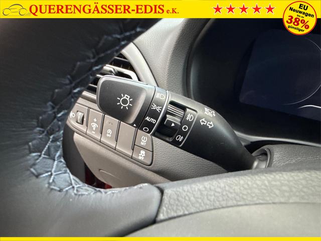 Hyundai i30 Kombi STYLE EDITION NAVI SHZ KLIMAAUTOMATIK RFK LED PDC v+h 