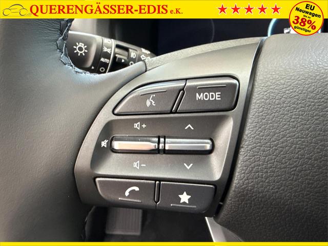 Hyundai i30 Kombi STYLE EDITION NAVI SHZ KLIMAAUTOMATIK RFK LED PDC v+h 
