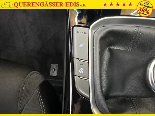 Hyundai i30 Kombi STYLE EDITION NAVI SHZ KLIMAAUTOMATIK RFK LED PDC v+h 