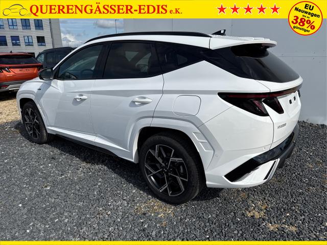 Hyundai / TUCSON / Weiß / / / 