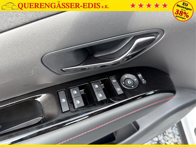Hyundai / TUCSON / Weiß / / / 