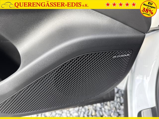 Hyundai / TUCSON / Weiß / / / 