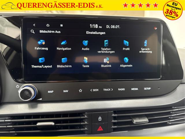 Hyundai / BAYON / Weiß / / / DCT SHZ NAVI RFK PDC 