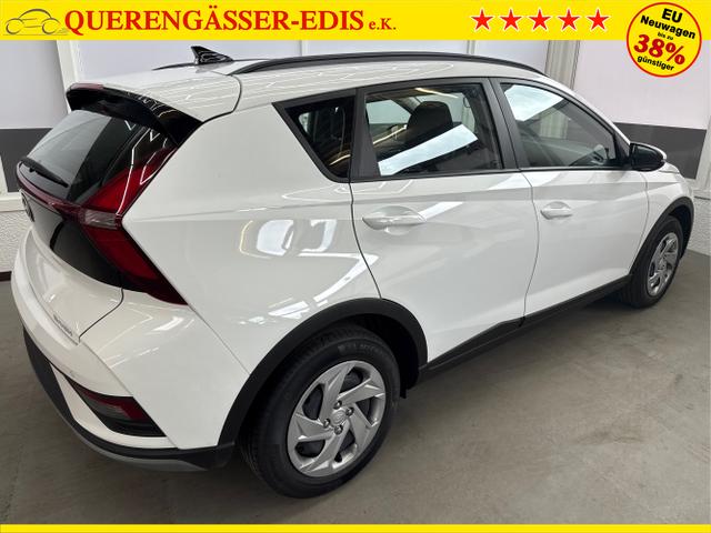 Hyundai / BAYON / Weiß / / / DCT SHZ NAVI RFK PDC 