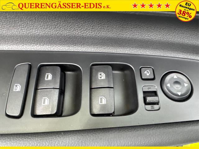 Hyundai BAYON PREMIUM FL DCT ACC SmartSense PLUS NAVI SHZ RFK PDC KLIMAAUTOMATIK 