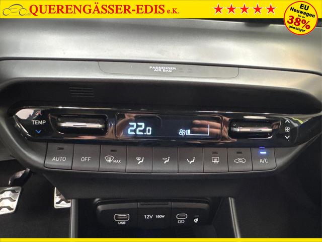 Hyundai BAYON PREMIUM FL DCT ACC SmartSense PLUS NAVI SHZ RFK PDC KLIMAAUTOMATIK 