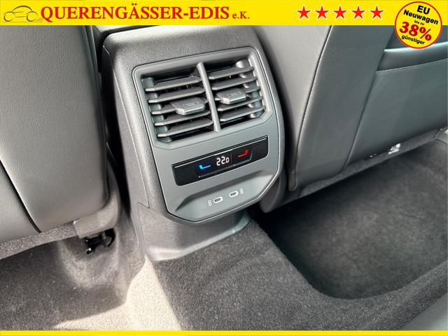 Seat / Leon / Weiß / / / 