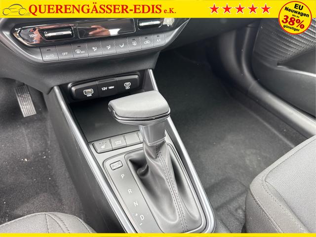 Hyundai / i20 / Rot / / / DCT WP KLIMAAUTOMATIK NAVI RFK TEMPOMAT
