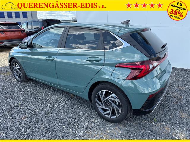 Hyundai / i20 / Grün / / / NAVI SHZ LED ALU RFK SHZ KLIMAAUTOMATIK 