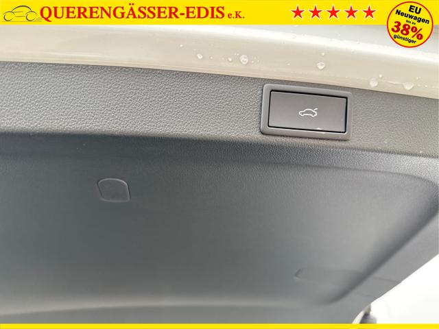 Skoda / Octavia / Weiß / / / 