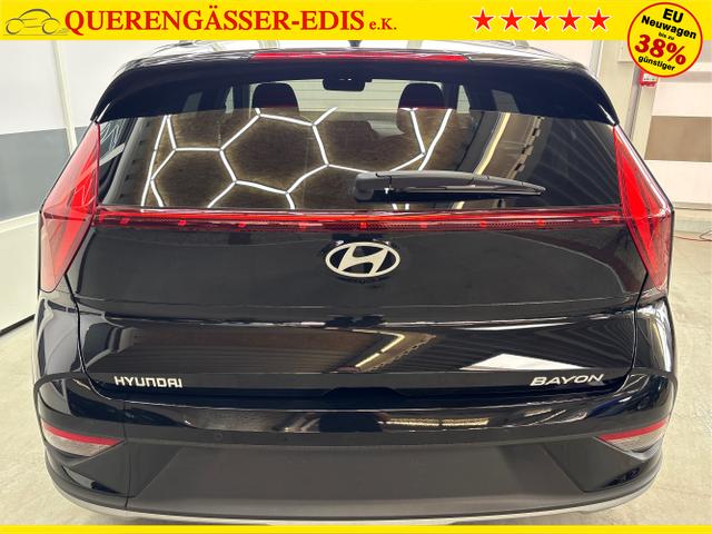 Hyundai / BAYON / Schwarz / / / SHZ NAVI RFK PDC