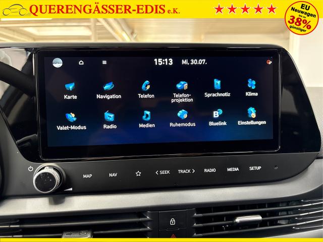 Hyundai / BAYON / Blau / / / DCT ACC SmartSense PLUS NAVI SHZ RFK PDC KLIMAAUTOMATIK
