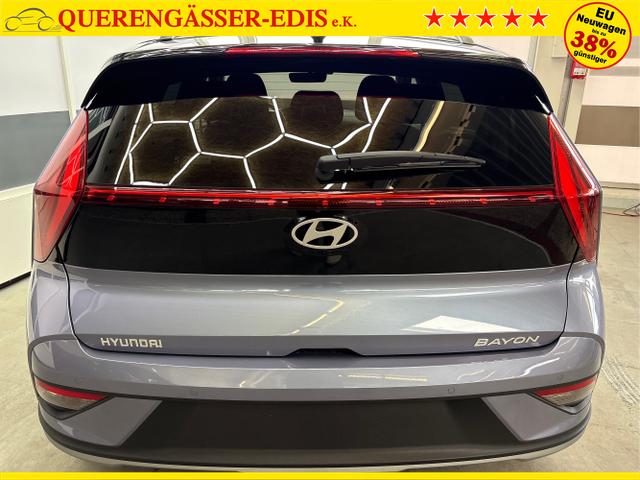 Hyundai / BAYON / Blau / / / DCT ACC SmartSense PLUS NAVI SHZ RFK PDC KLIMAAUTOMATIK