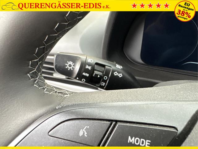 Hyundai / BAYON / Blau / / / SmartSense PLUS NAVI SHZ RFK PDC KLIMAAUTOMATIK