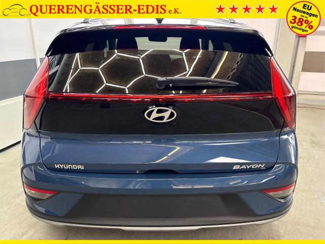 Hyundai / BAYON / Blau / / / SmartSense PLUS NAVI SHZ RFK PDC KLIMAAUTOMATIK