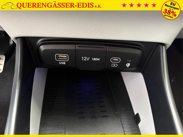Hyundai / BAYON / Blau / / / SmartSense PLUS NAVI SHZ RFK PDC KLIMAAUTOMATIK