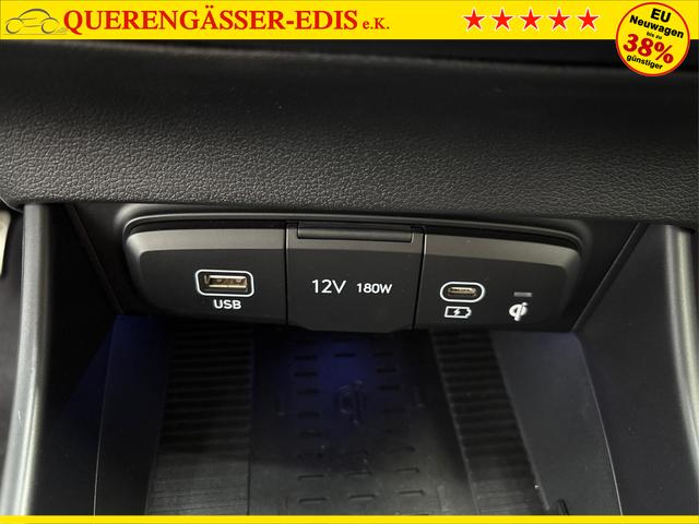 Hyundai BAYON PREMIUM FL DCT ACC SmartSense PLUS NAVI SHZ RFK PDC KLIMAAUTOMATIK 