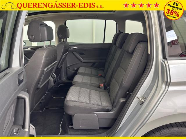 Volkswagen / Touran / Silber / / / 