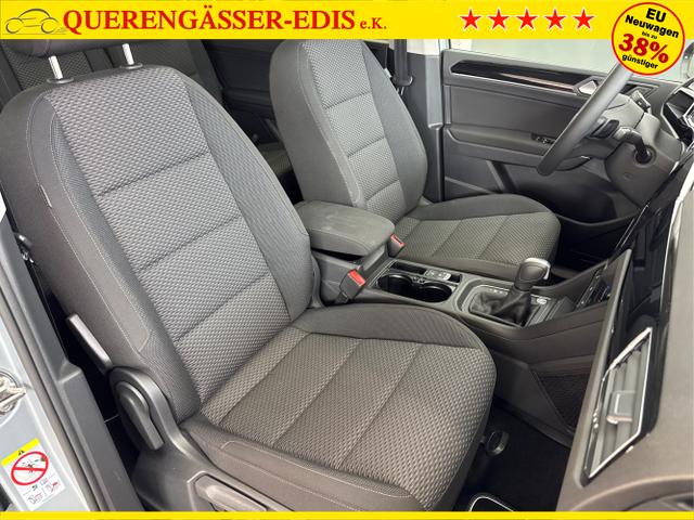 Volkswagen / Touran / Silber / / / 