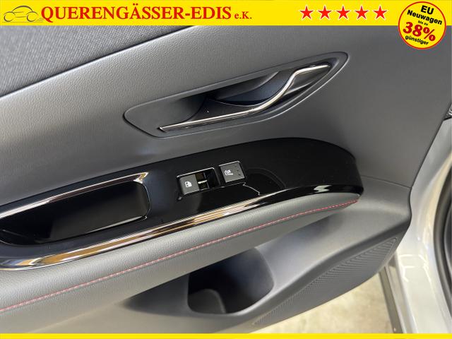 Hyundai / TUCSON / Silber / / / 