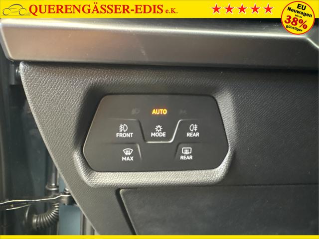 Cupra / Leon / Blau / / / DSG ACC KESSY SHZ RFK 
