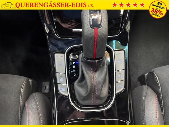 Hyundai / i30 / Grau / / / DCT ACC NAVI RFK WP 