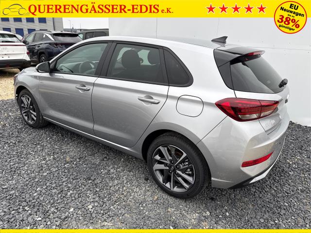 Hyundai / i30 / Silber / / / EDITION SHZ NAVI ALU LED RFK PDC