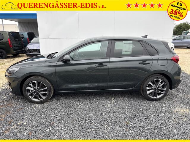 Hyundai / i30 / Grün / / / EDITION SHZ NAVI ALU LED RFK PDC