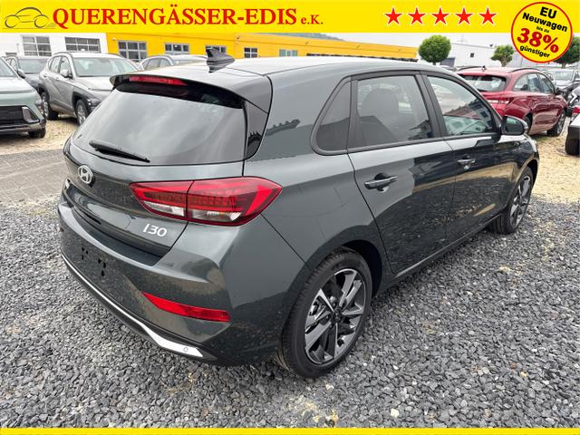 Hyundai / i30 / Grün / / / EDITION SHZ NAVI ALU LED RFK PDC