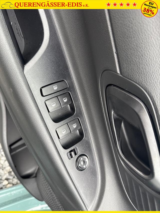 Hyundai / i20 / Grün / / / NAVI Klimaautomatik SHZ 
