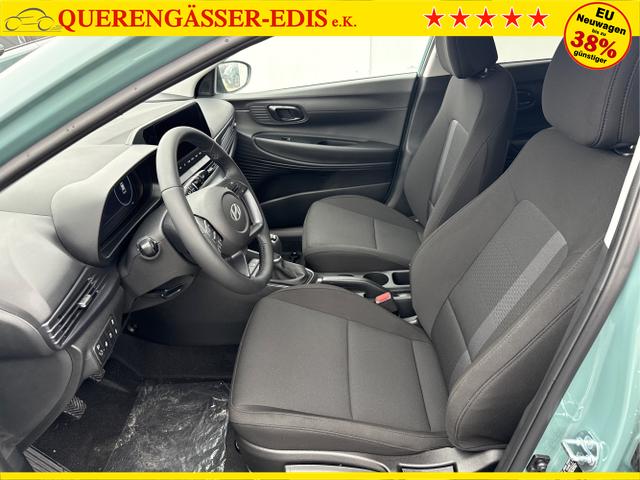 Hyundai / i20 / Grün / / / NAVI Klimaautomatik SHZ 