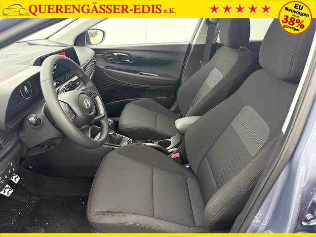 Hyundai / BAYON / Blau / / / SmartSense PLUS NAVI SHZ RFK PDC KLIMAAUTOMATIK