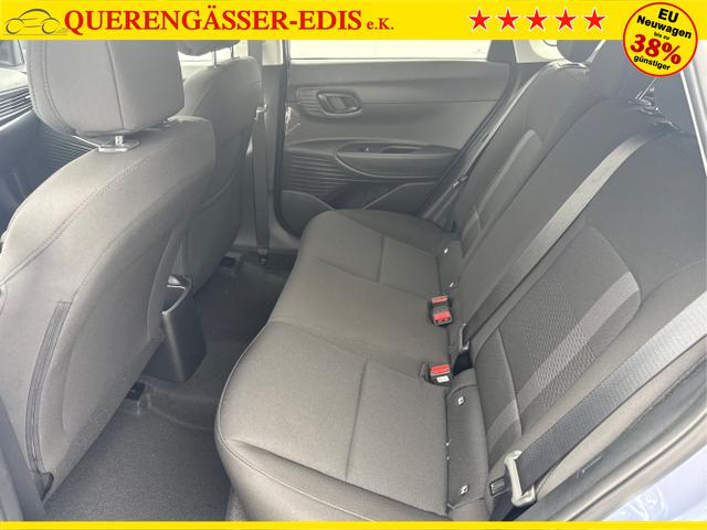 Hyundai / i20 / Blau / / / NAVI Klimaautomatik SHZ 