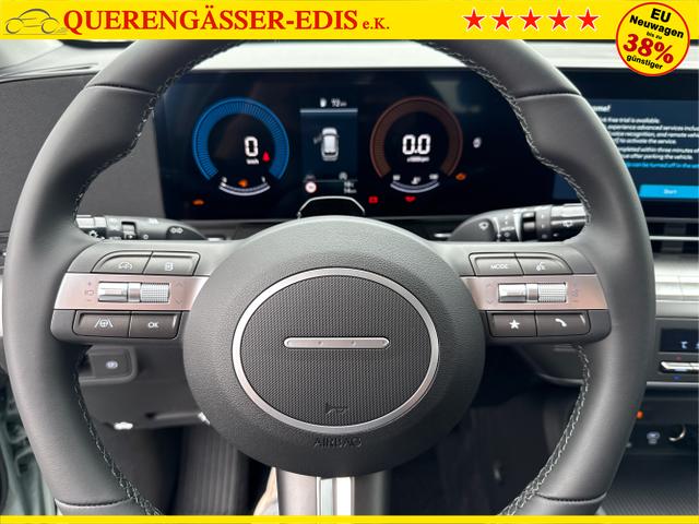 Hyundai / KONA / Grün / / / NAVI KLIMAAUTOMATIK PDC v+h RFK