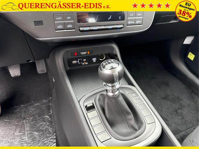 Hyundai / KONA / Grün / / / NAVI KLIMAAUTOMATIK PDC v+h RFK