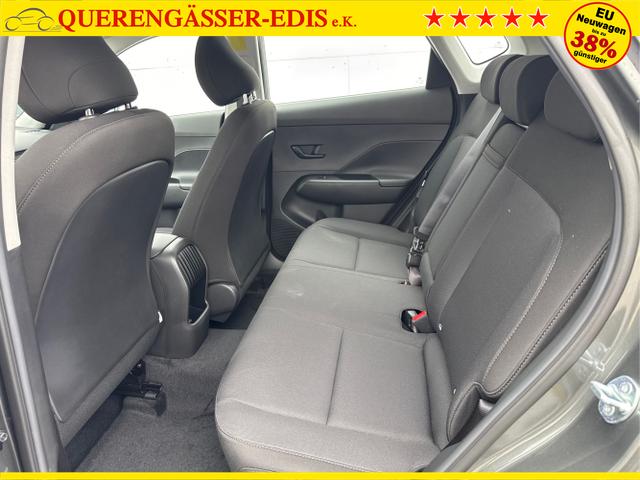Hyundai / KONA / Grau / / / NAVI KLIMAAUTOMATIK PDC v+h RFK