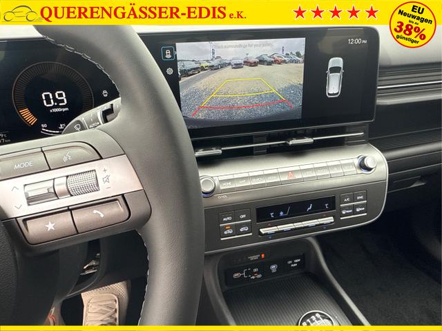 Hyundai / KONA / Grau / / / NAVI KLIMAAUTOMATIK PDC v+h RFK