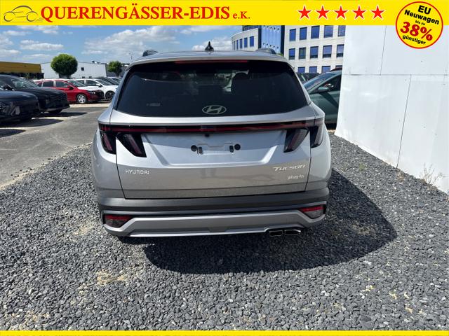 Hyundai / TUCSON / Silber / / / PANO SHZ v+h 18 ALU
