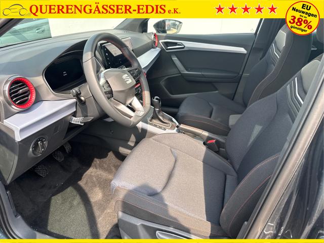 Seat / Arona / Grau / / / NAVI SHZ VOLL LED RFK PDC v+h 18ALU 