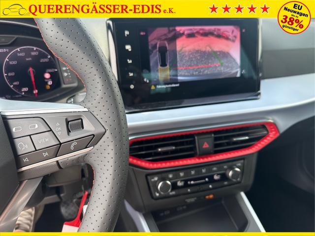 Seat / Arona / Grau / / / NAVI SHZ VOLL LED RFK PDC v+h 18ALU 