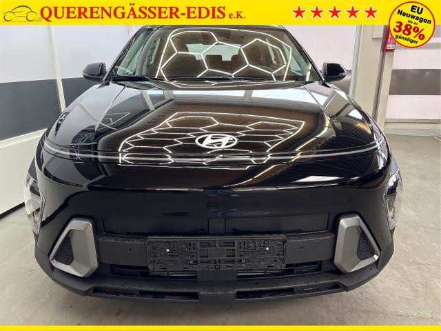 Hyundai / KONA / Schwarz / / / NAVI KLIMAAUTOMATIK PDC v+h RFK