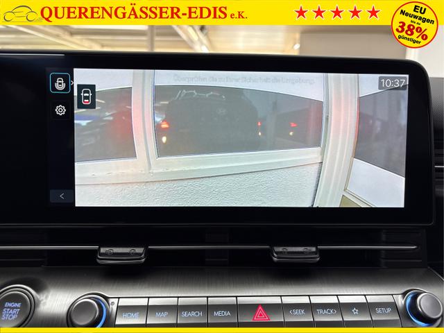 Hyundai / KONA / Schwarz / / / NAVI KLIMAAUTOMATIK PDC v+h RFK