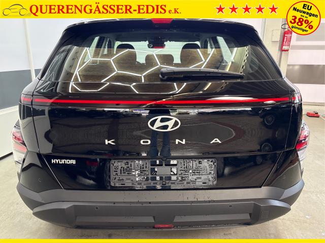Hyundai / KONA / Schwarz / / / NAVI KLIMAAUTOMATIK PDC v+h RFK