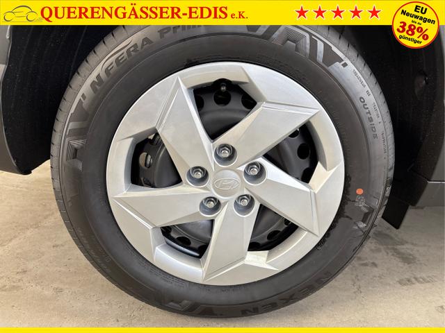 Hyundai / KONA / Schwarz / / / NAVI KLIMAAUTOMATIK PDC v+h RFK